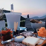 Milanu