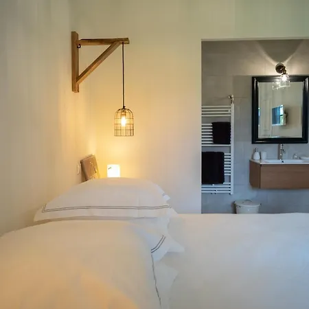 Guest house Milanu 4*