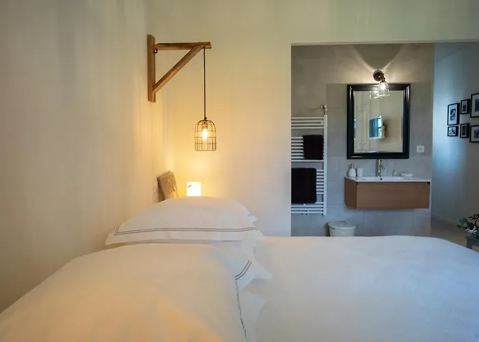 Guest house Milanu 4*